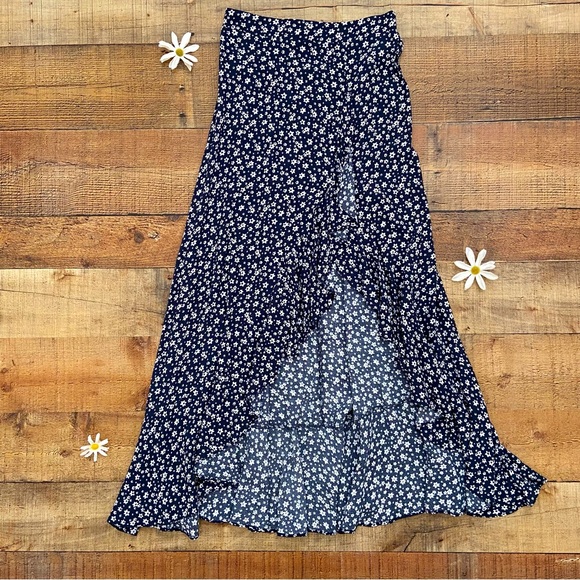 Navy + White Floral Ruffled Maxi Skirt ~ SO CUTE!! - Picture 6 of 9